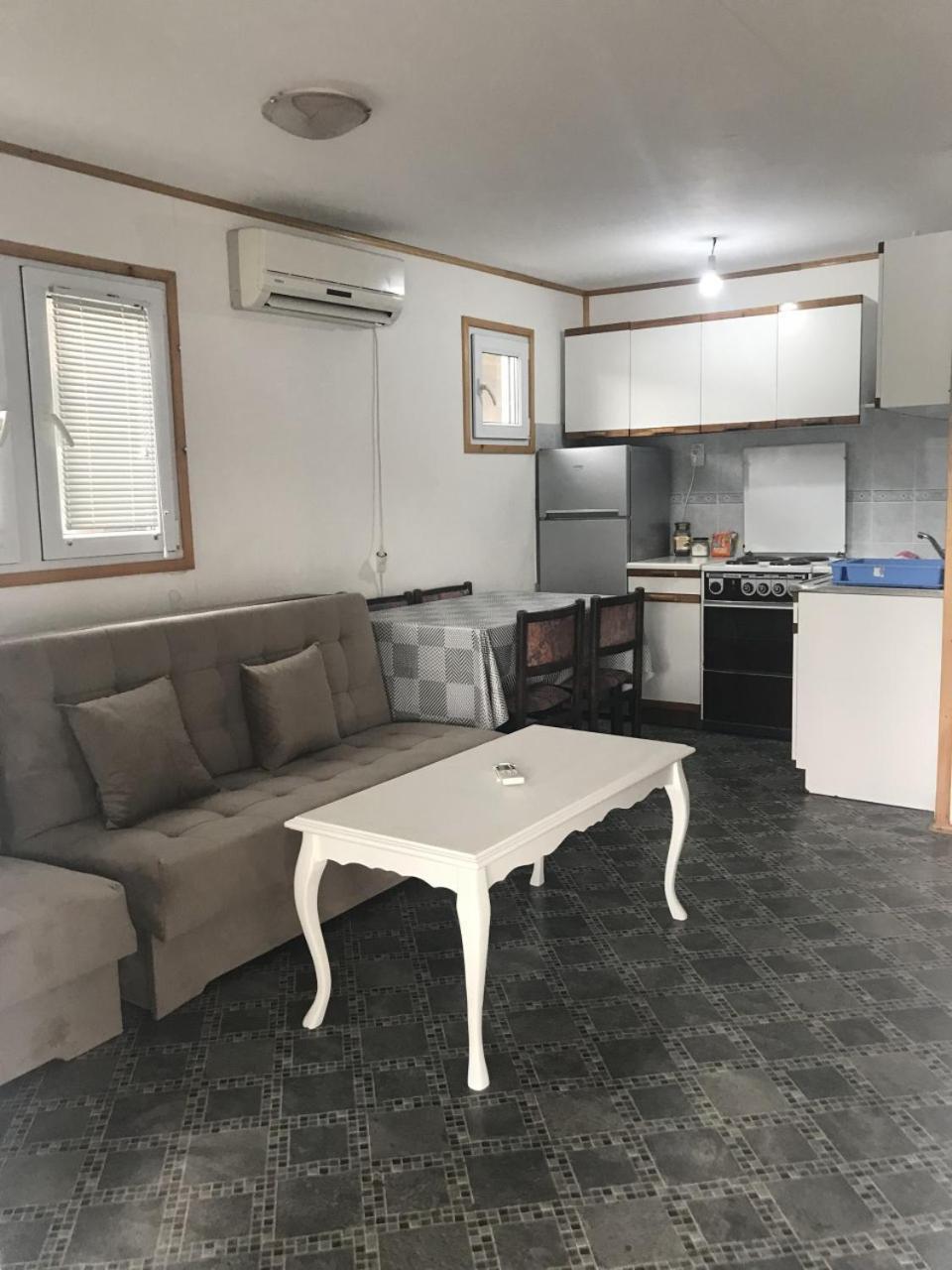 Ada Bojana Apartmani 울친 외부 사진